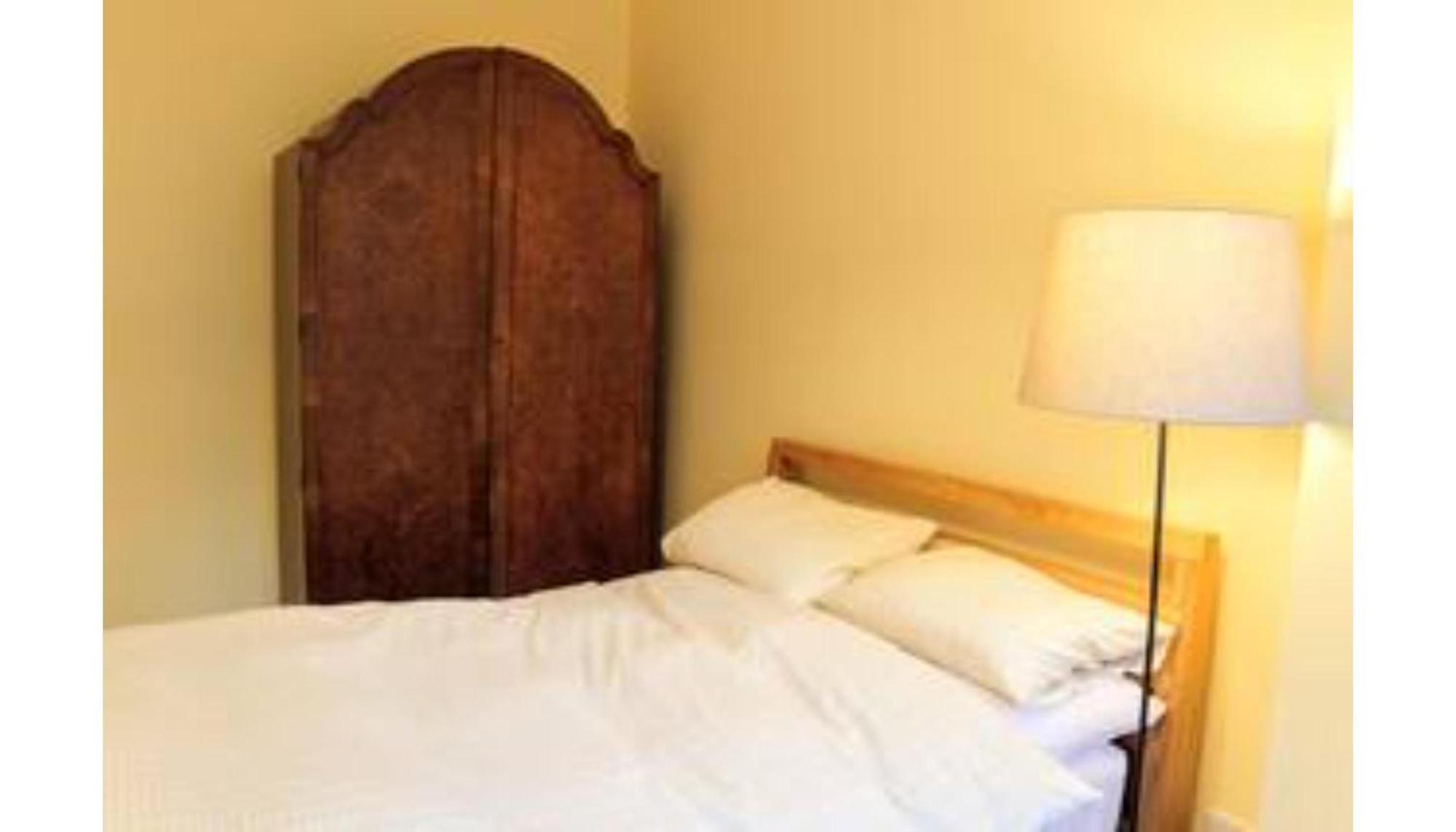 Bright Modern Arthurs Seat 2 Bedroom Apartment Edimburgo Esterno foto