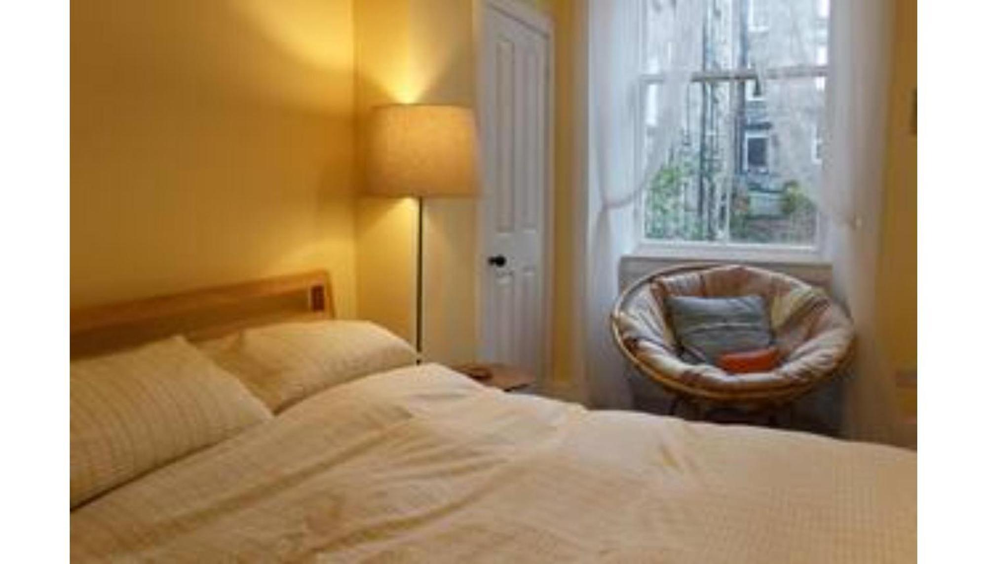 Bright Modern Arthurs Seat 2 Bedroom Apartment Edimburgo Esterno foto
