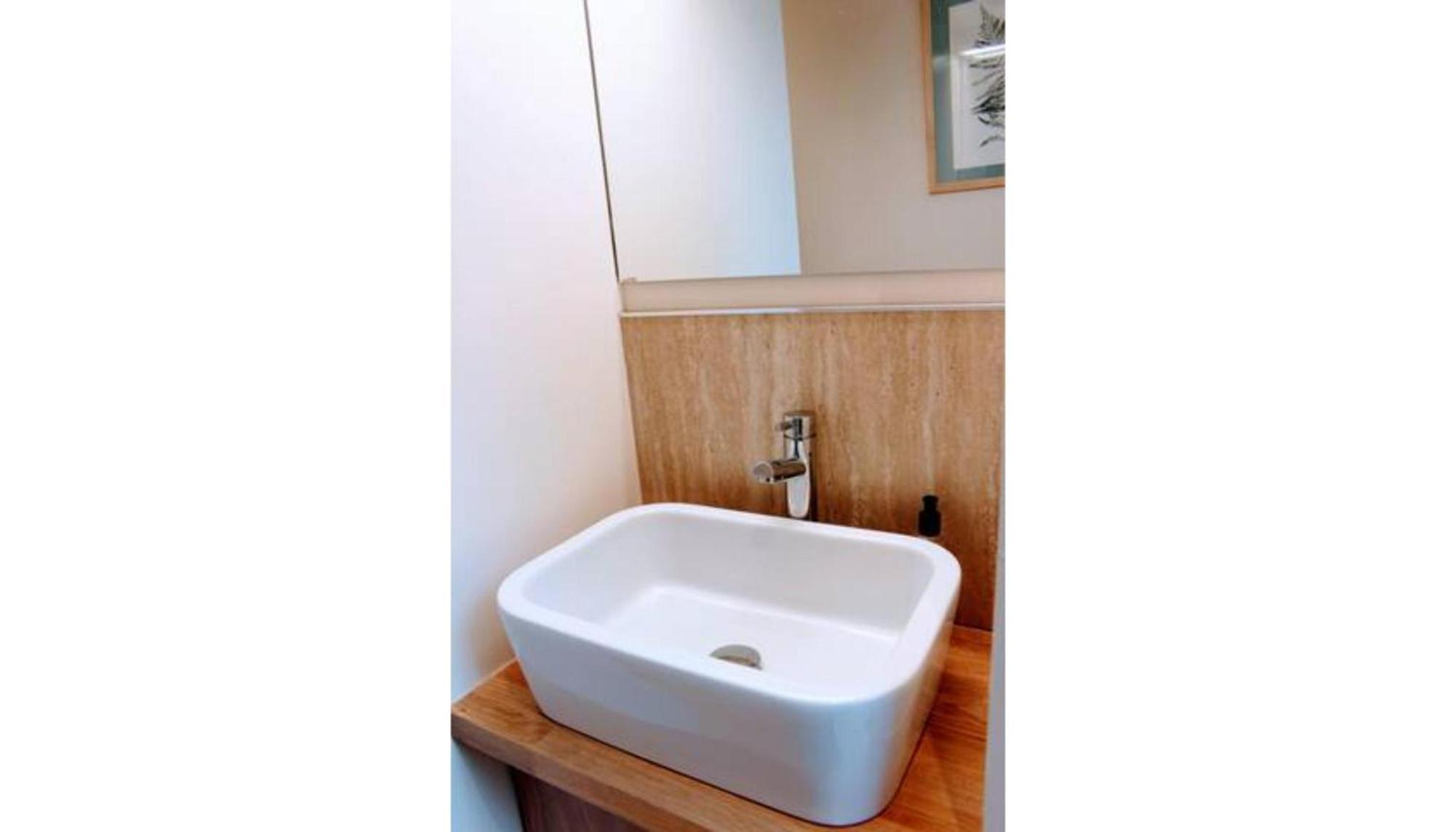Bright Modern Arthurs Seat 2 Bedroom Apartment Edimburgo Esterno foto